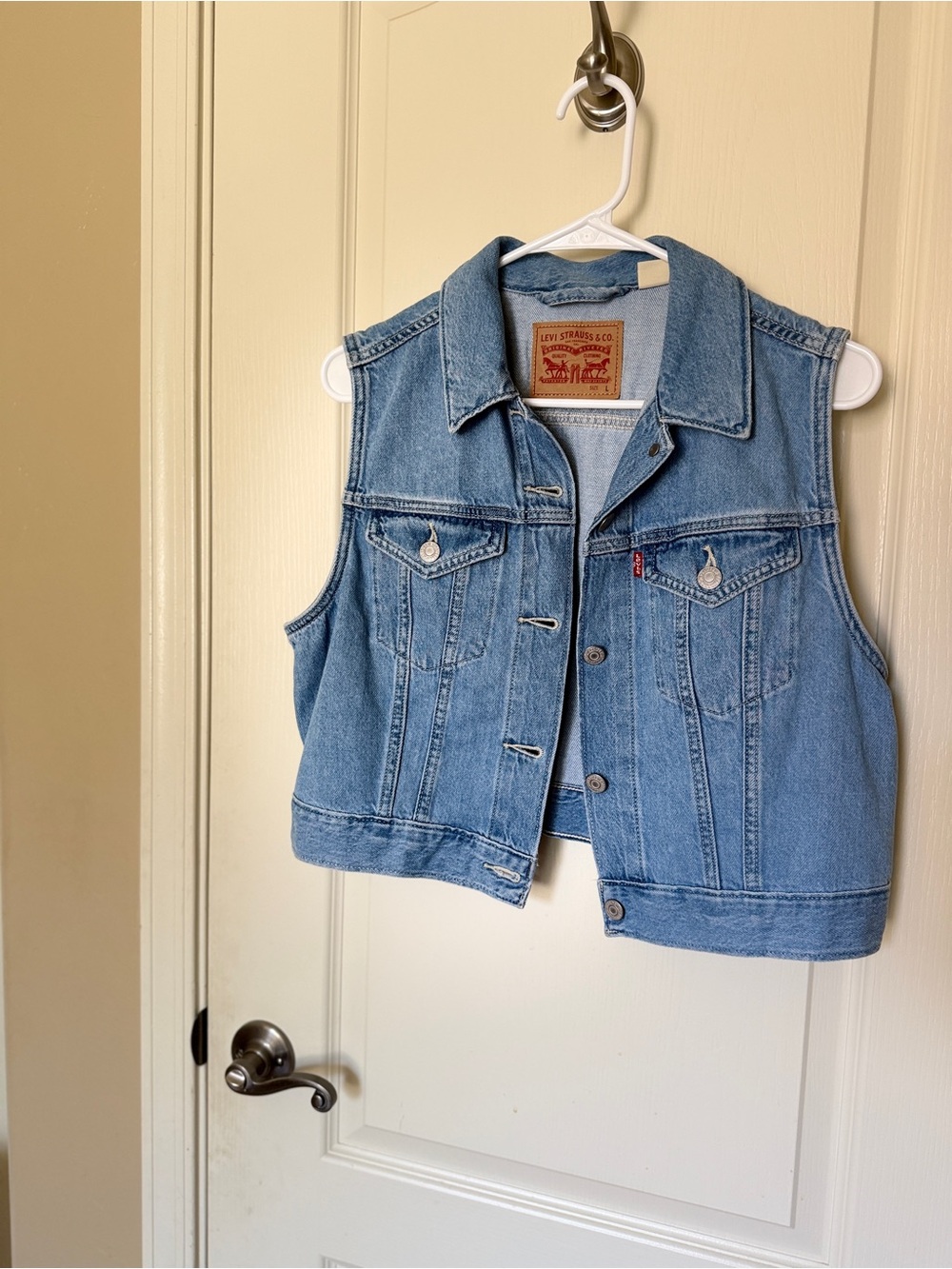 Levi's Women's Light Blue Denim Vest Jacket Size L